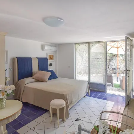 Amazing With Pool * Nocera Terinese